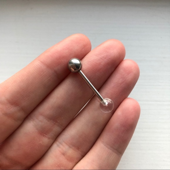 Chic silver & clear ball body jewelry/barbell bolt - Picture 5 of 5